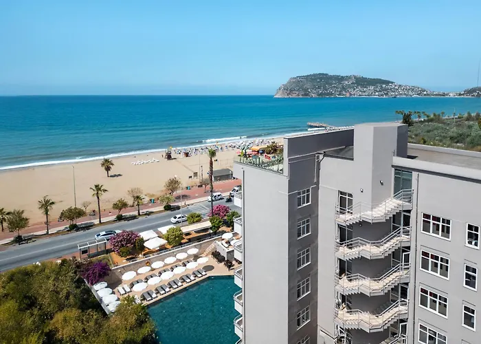 Hotell Sky 4*