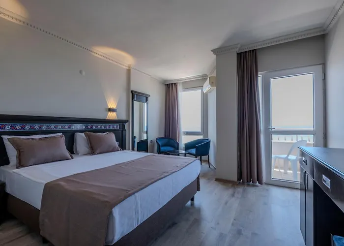 Sky Hotell 4*