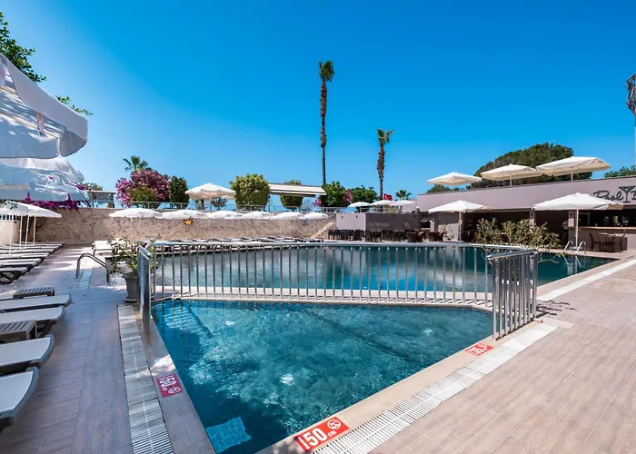 Hotell Sky 4*