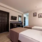Hotel Sky